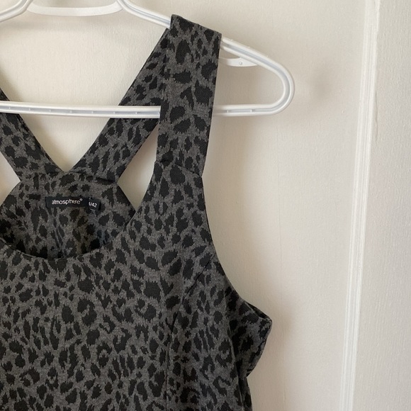 Cute leopard apron dress/top - Picture 2 of 4